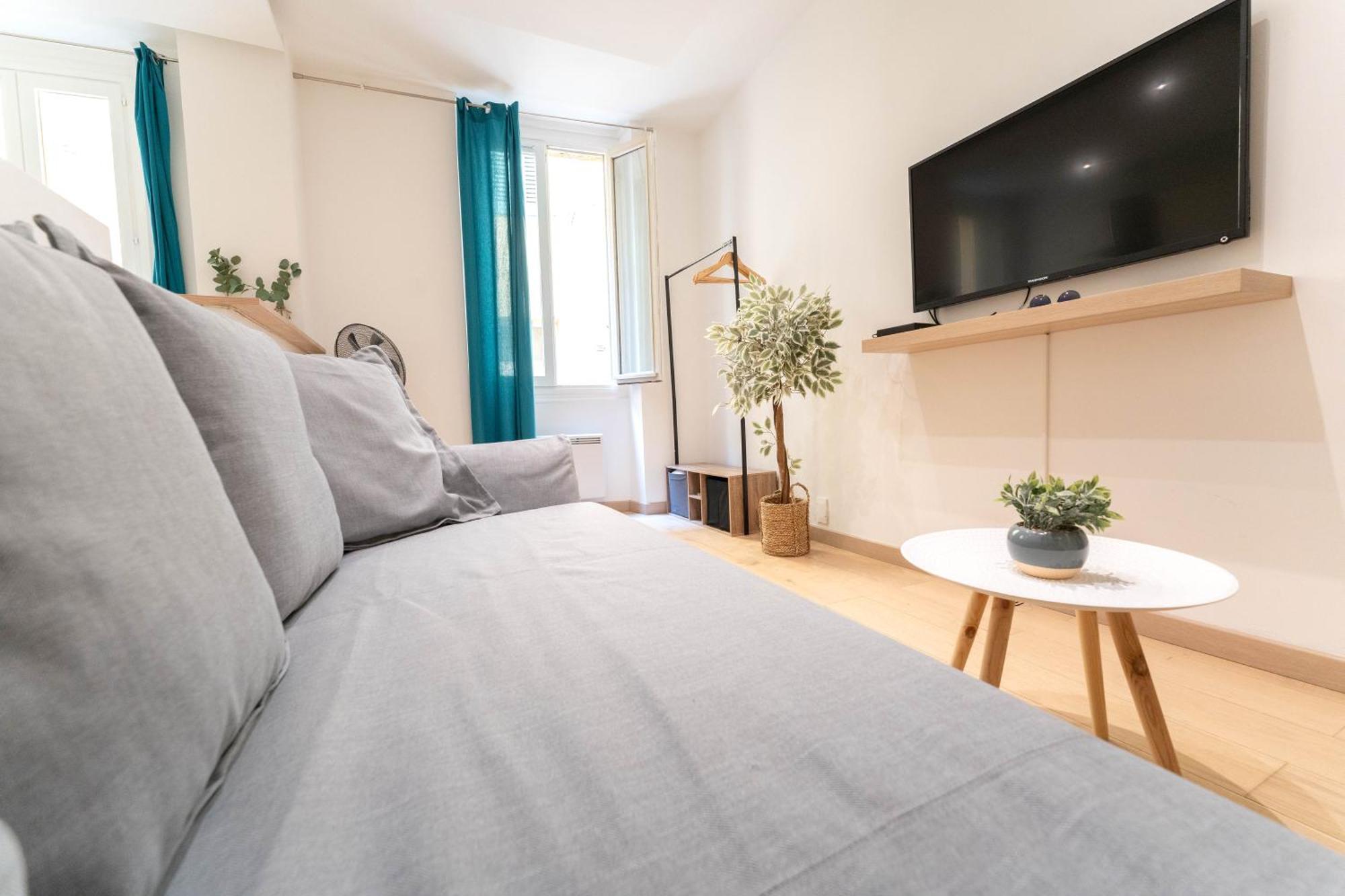 Appartement Cosy Au Coeur Du Vieux-nice *